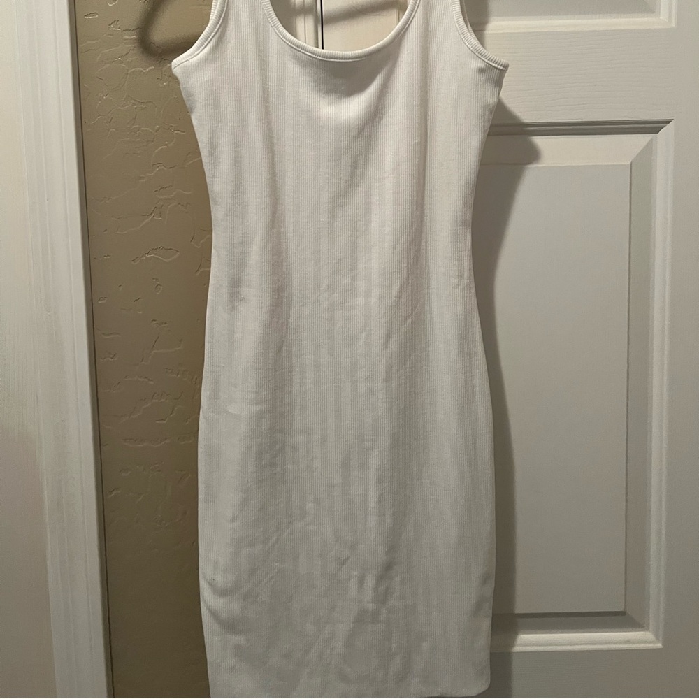 Lulus white, ribbed, low back bodycon mini dress size medium